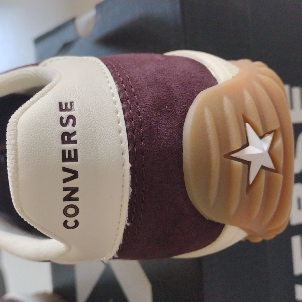 Converse Run Star Trainer. Bloodstone/Egret/White. Low Top Shoe. Unisex - Picture 13 of 16